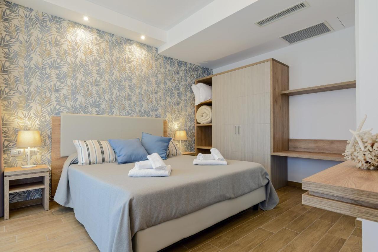 Hotel Serenella Агрополи Экстерьер фото